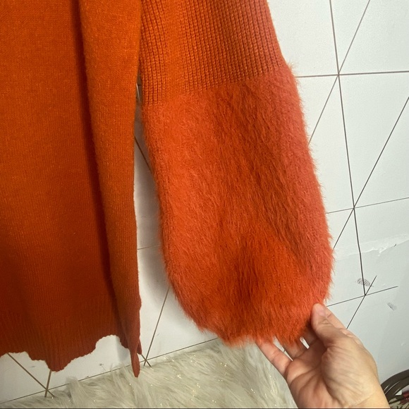 NWT Anthropologie Colma Tunic Sweater Burnt Orange Eyelash Cuffs Women's Size XS - Picture 4 of 7
